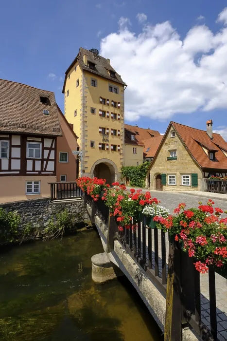 Gerahmter Druck : Wassertor-Tor und Pegnitz. Gerahmter Druck : Wassertor-Tor und Pegnitz.