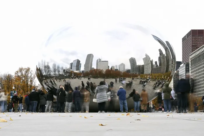 Gerahmter Druck : Cloud Gate-Skulptur, The Bean Gerahmter Druck : Cloud Gate-Skulptur, The Bean