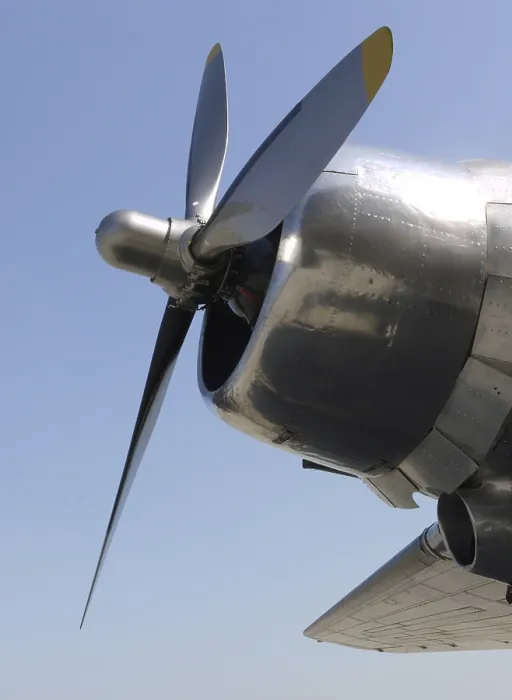 Gerahmter Druck : Propeller eines DC 3 Gerahmter Druck : Propeller eines DC 3