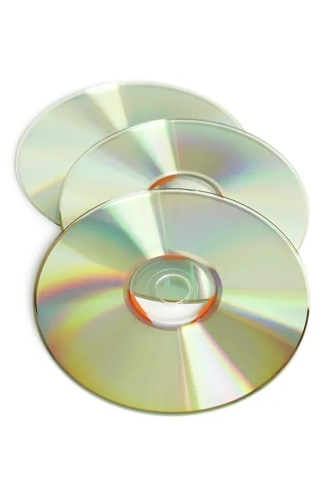Gerahmter Druck : Drei CDs auf einem weißen Hintergrund. Gerahmter Druck : Drei CDs auf einem weißen Hintergrund.