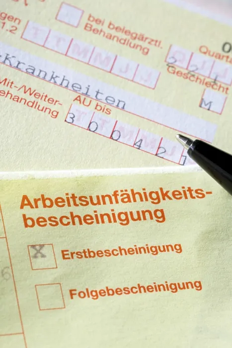 Gerahmter Druck : Arbeitsunfähigkeitszeugnis Gerahmter Druck : Arbeitsunfähigkeitszeugnis