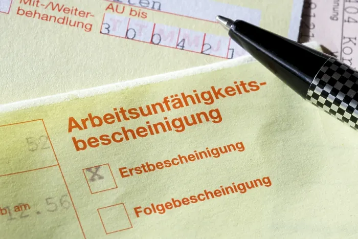 Gerahmter Druck : Arbeitsunfähigkeitszeugnis Gerahmter Druck : Arbeitsunfähigkeitszeugnis