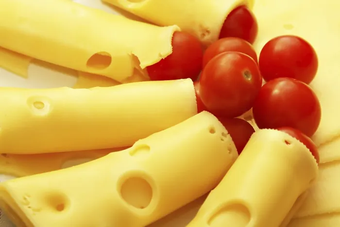 Gerahmter Druck : Käse- und Tomatenschale Gerahmter Druck : Käse- und Tomatenschale