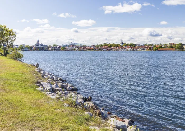 Gerahmter Druck : Stadtansicht vom Ufer, Vastervik. Gerahmter Druck : Stadtansicht vom Ufer, Vastervik.