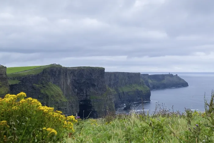 Gerahmter Druck : Cliffs of Moher, Klippen, County Clare, Irland Gerahmter Druck : Cliffs of Moher, Klippen, County Clare, Irland