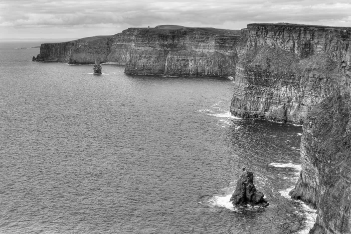 Gerahmter Druck : Felsen von Moher, County Clare, Irland Gerahmter Druck : Felsen von Moher, County Clare, Irland