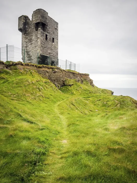 Gerahmter Druck : Am Kliff von Moher in Irland. Gerahmter Druck : Am Kliff von Moher in Irland.