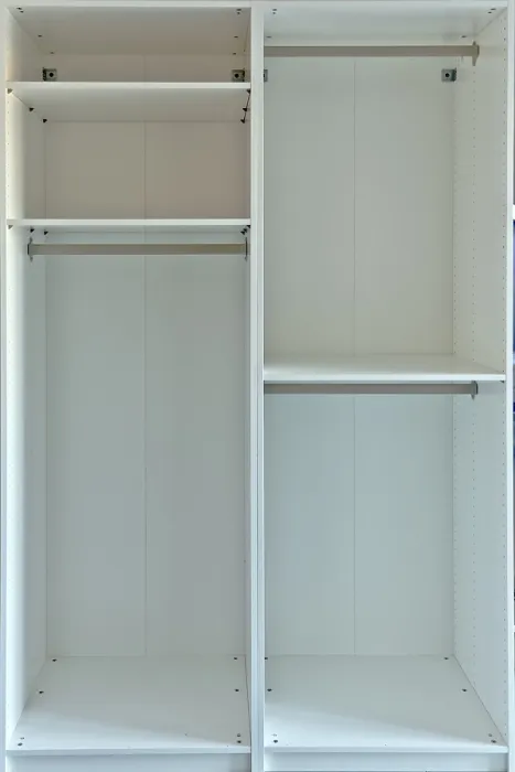 Gerahmter Druck : Leeres Schrank. Gerahmter Druck : Leeres Schrank.
