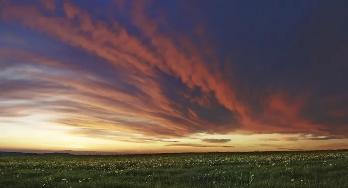 Gerahmter Druck : Wolkenfront nähert sich. Gerahmter Druck : Wolkenfront nähert sich.