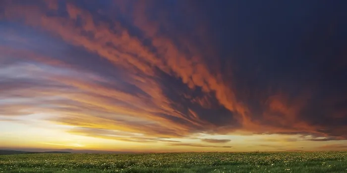 Gerahmter Druck : Wolkenfront nähert sich. Gerahmter Druck : Wolkenfront nähert sich.
