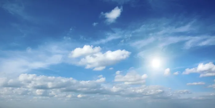 Gerahmter Druck : Wolken in blauem Himmel. Gerahmter Druck : Wolken in blauem Himmel.