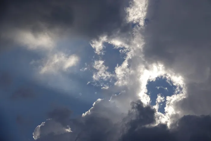 Gerahmter Druck : Wolkeniger Himmel, August, Deutschland. Gerahmter Druck : Wolkeniger Himmel, August, Deutschland.