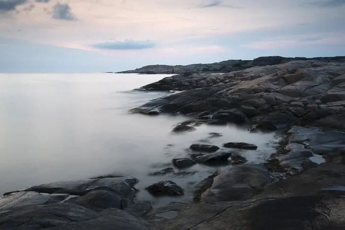 Gerahmter Druck : Küste, Ramsvik in Smögen, Bohuslän Gerahmter Druck : Küste, Ramsvik in Smögen, Bohuslän