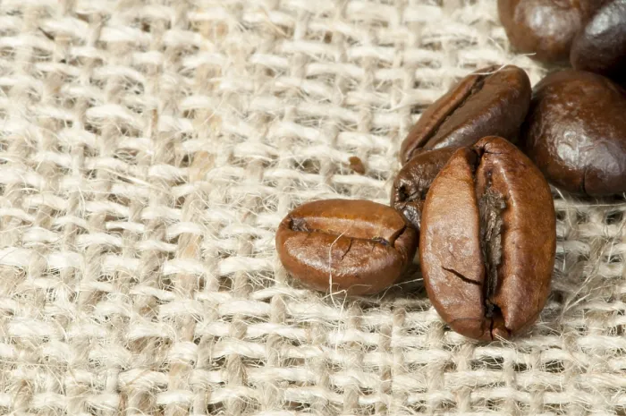 Gerahmter Druck : Kaffeebohnen auf Leinwand. Gerahmter Druck : Kaffeebohnen auf Leinwand.