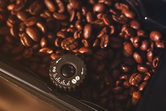 Gerahmter Druck : Kaffeeautomat, Kaffeebohnenbehälter Gerahmter Druck : Kaffeeautomat, Kaffeebohnenbehälter