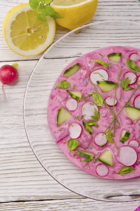 Gerahmter Druck : Kalte Beetsuppe Gerahmter Druck : Kalte Beetsuppe