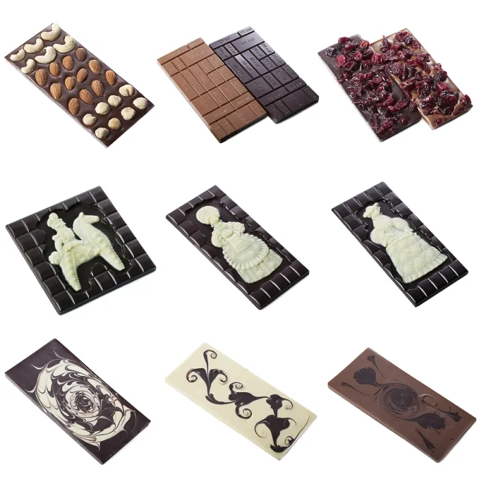 Gerahmter Druck : Sammelbox mit Milchschokoladenbar mit Muster. Gerahmter Druck : Sammelbox mit Milchschokoladenbar mit Muster.