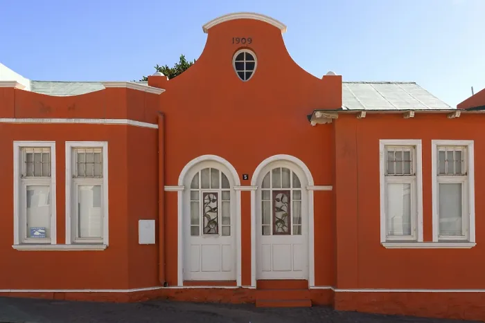 Gerahmter Druck : Kolonialgebäude, Lüderitz Gerahmter Druck : Kolonialgebäude, Lüderitz