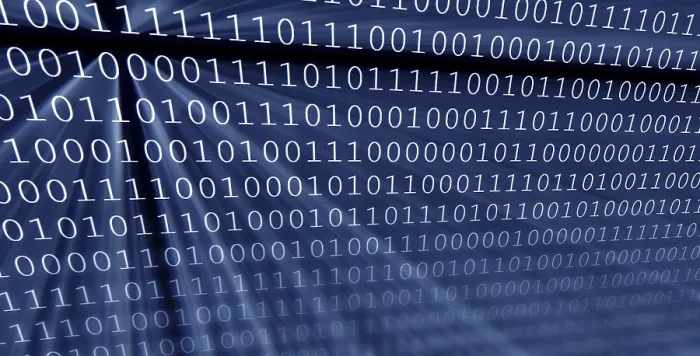 Gerahmter Druck : Farbige digitale binäre Datenziffern und ein Hintergrund mit strömendem binärem Code und Lichtstrahlen. Gerahmter Druck : Farbige digitale binäre Datenziffern und ein Hintergrund mit strömendem binärem Code und Lichtstrahlen.