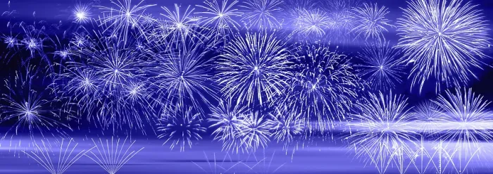 Gerahmter Druck : Farbenfroher Feuerwerkskörper mit Bokeh-Hintergrund. Gerahmter Druck : Farbenfroher Feuerwerkskörper mit Bokeh-Hintergrund.