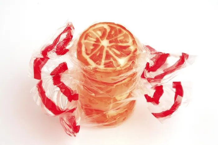 Gerahmter Druck : Farbenfrohe Fruchtbonbons, Süßigkeiten. Gerahmter Druck : Farbenfrohe Fruchtbonbons, Süßigkeiten.