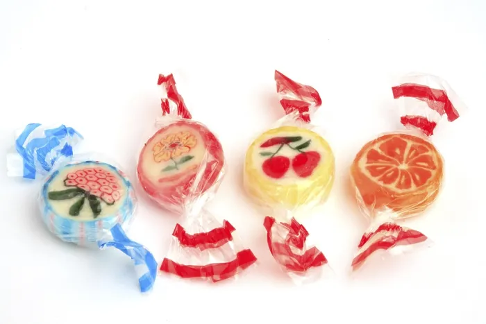 Gerahmter Druck : Farbenfrohe Fruchtbonbons Gerahmter Druck : Farbenfrohe Fruchtbonbons