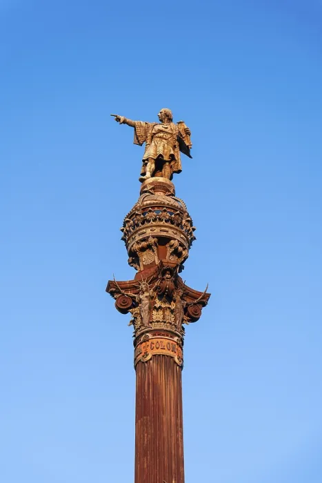 Gerahmter Druck : Säule von Columbus am Ende der Ramblas Gerahmter Druck : Säule von Columbus am Ende der Ramblas