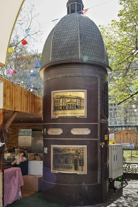 Gerahmter Druck : Spalte, Budapest, Ungarn Gerahmter Druck : Spalte, Budapest, Ungarn