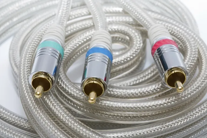 Gerahmter Druck : Kabel für Komponentenvideo mit Goldüberzug. Gerahmter Druck : Kabel für Komponentenvideo mit Goldüberzug.