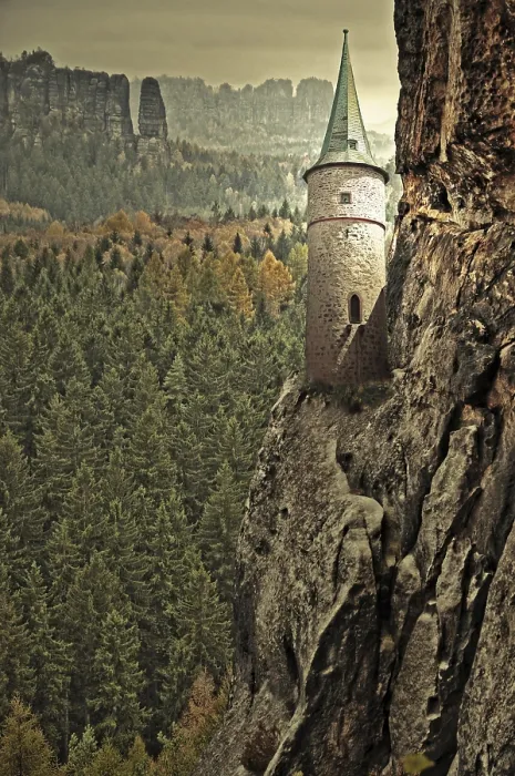 Gerahmter Druck : Komponieren: Rock Tower Gerahmter Druck : Komponieren: Rock Tower