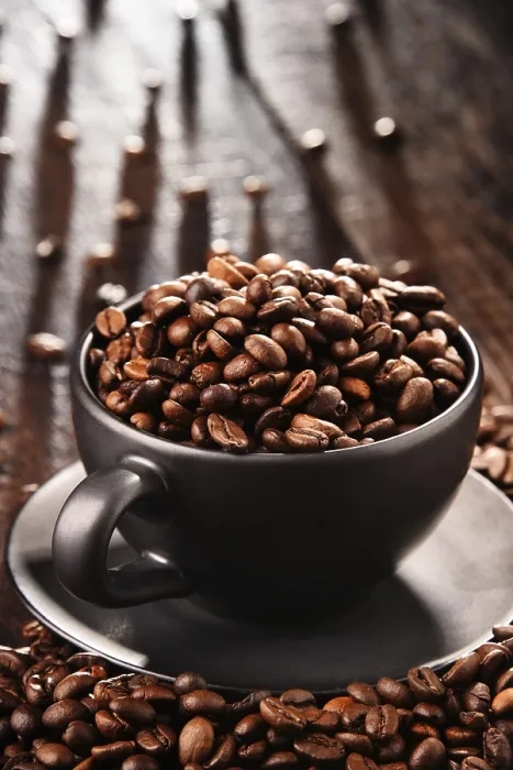 Gerahmter Druck : Komposition mit Kaffeetasse und Bohnen. Gerahmter Druck : Komposition mit Kaffeetasse und Bohnen.