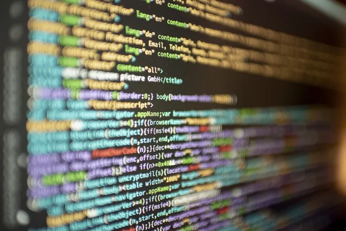Gerahmter Druck : Computer-HTML-Code auf dem Bildschirm. Gerahmter Druck : Computer-HTML-Code auf dem Bildschirm.