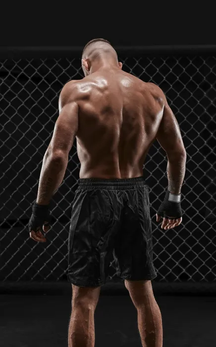 Gerahmter Druck : Konzeptionelles Bild eines Kickboxers.