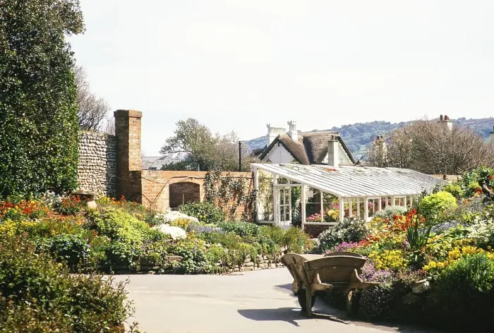 Gerahmter Druck : Connaught Gardens, Sidmouth, Devon, England, UK Mai 1973 Gerahmter Druck : Connaught Gardens, Sidmouth, Devon, England, UK Mai 1973