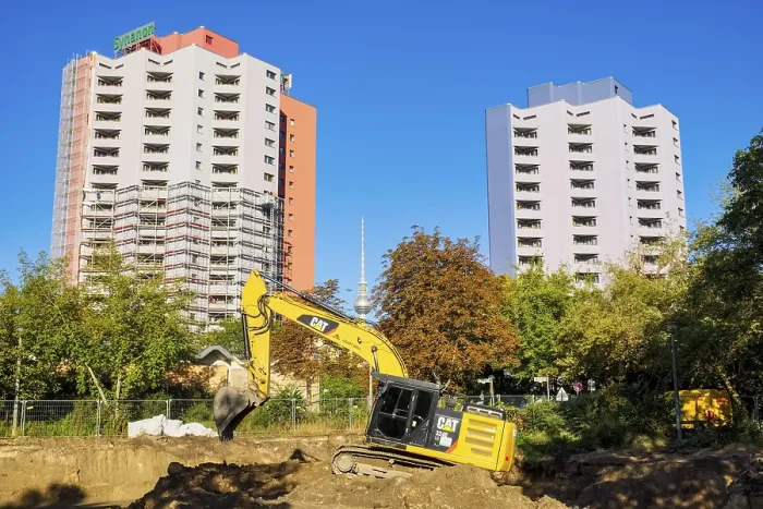 Gerahmter Druck : Baustelle, Berlin, Deutschland. Gerahmter Druck : Baustelle, Berlin, Deutschland.