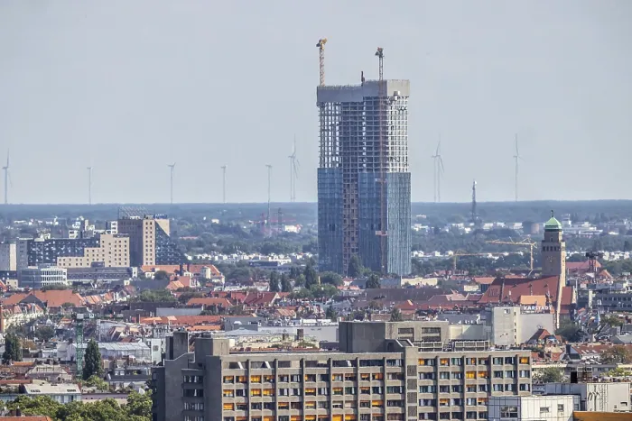 Gerahmter Druck : Baustelle der Estrel-Turm Gerahmter Druck : Baustelle der Estrel-Turm