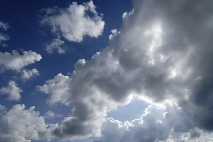 Gerahmter Druck : Wolken mit blauem Himmel. Gerahmter Druck : Wolken mit blauem Himmel.