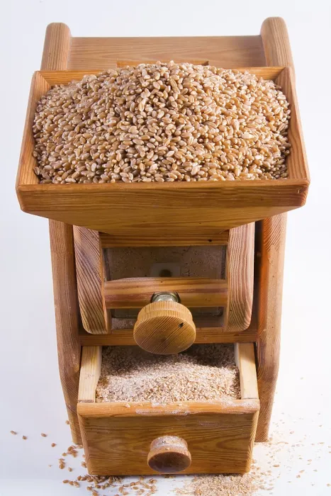 Gerahmter Druck : Kornmühle mit Weizen Gerahmter Druck : Kornmühle mit Weizen