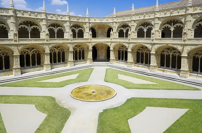 Gerahmter Druck : Innenhof, Mosteiro dos Jeronimos Gerahmter Druck : Innenhof, Mosteiro dos Jeronimos
