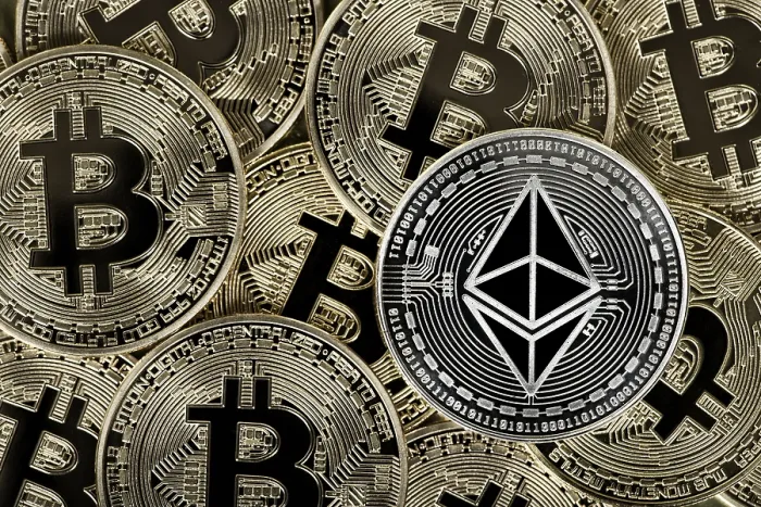 Gerahmter Druck : Kryptowährung, digitale Währung Gerahmter Druck : Kryptowährung, digitale Währung
