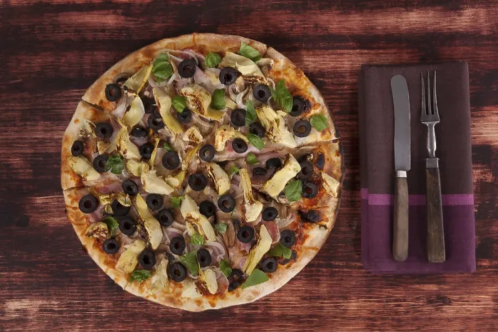 Gerahmter Druck : Kulinarische Pizza-Essen, rustikaler Stil. Gerahmter Druck : Kulinarische Pizza-Essen, rustikaler Stil.