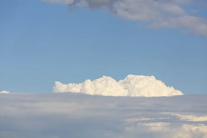 Gerahmter Druck : Wolken von Cumulusbildung Gerahmter Druck : Wolken von Cumulusbildung