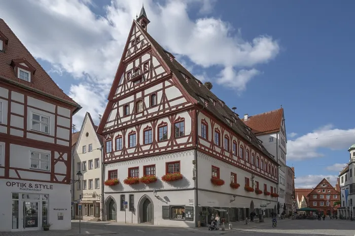 Gerahmter Druck : Ehemaliges Tanzhaus mit Bäckerei. Gerahmter Druck : Ehemaliges Tanzhaus mit Bäckerei.