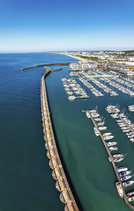 Gerahmter Druck : Standard-Brighton Marina aus einer Drohne. Gerahmter Druck : Standard-Brighton Marina aus einer Drohne.
