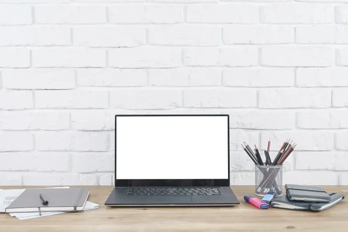 Gerahmter Druck : Büroarbeitsplatz auf dem Desktop Gerahmter Druck : Büroarbeitsplatz auf dem Desktop