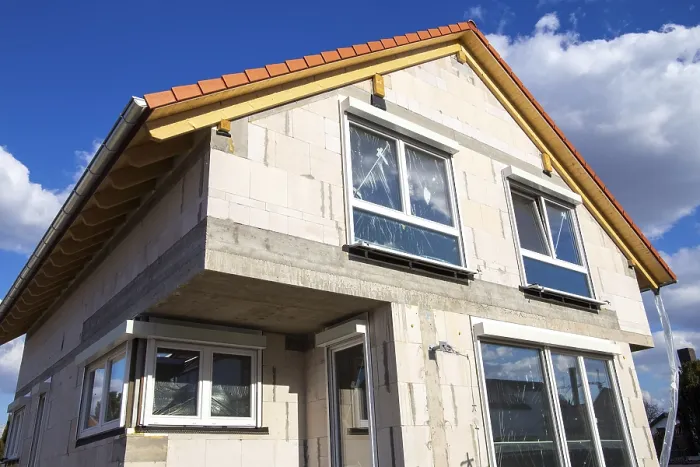 Gerahmter Druck : Einfamilienhaus im Bau. Gerahmter Druck : Einfamilienhaus im Bau.