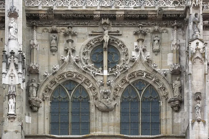 Gerahmter Druck : Detailansicht der Hauptfassade. Gerahmter Druck : Detailansicht der Hauptfassade.