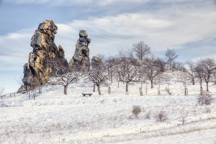 Gerahmter Druck : Teufelsmauer im Harz bei Winterstimmung in der Bode-Tal. Gerahmter Druck : Teufelsmauer im Harz bei Winterstimmung in der Bode-Tal.