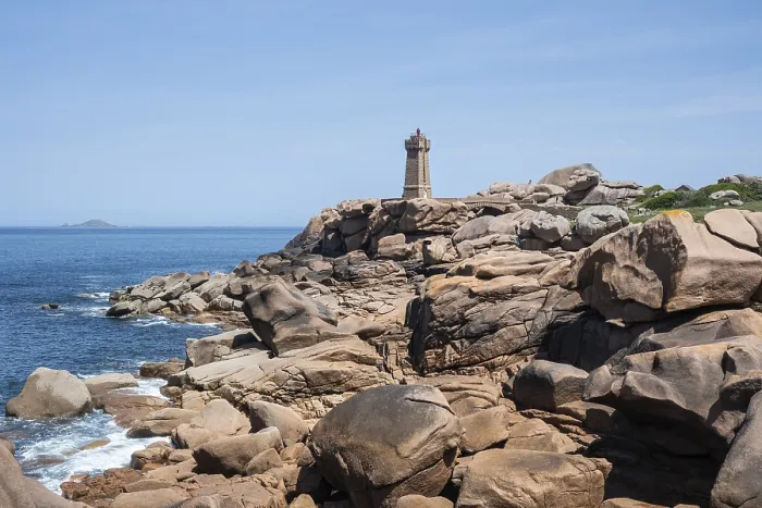 Gerahmter Druck : Der einzigartige Leuchtturm von Phare de Ploumanac'h. Gerahmter Druck : Der einzigartige Leuchtturm von Phare de Ploumanac'h.