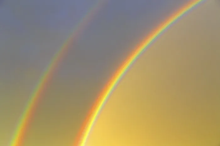 Gerahmter Druck : Doppelregenbogen im Abendhimmel. Gerahmter Druck : Doppelregenbogen im Abendhimmel.